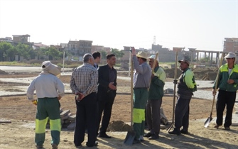 بازدید مدیرعامل سازمان پارک ها و فضای سبز شهرداری ارومیه از روند فعالیت های احداث پارک فلاح