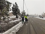 برف تکانی درختان و بازدید و نظارت از زیرگذر ها برای پیشگیری از آب گرفتگی ، توسط زحمتکشان سازمان سیما ، منظر و فضای سبز شهری شهرداری ارومیه در حال اجرا است.