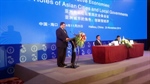 محمد حضرت پور شهردار ارومیه در چهارمین نشست مجمع شهرداران آسیایی در شهر هایکوی چین به ایراد سخنرانی پرداخت